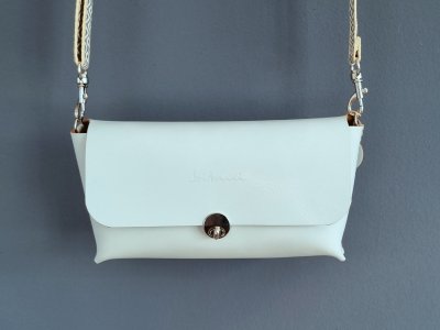 galerie/001 Taschen/004 Cora/resized/T0136 (2022-02-12) 01_small.jpg